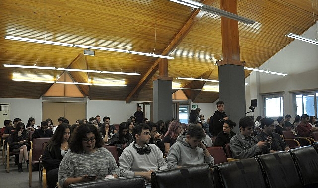 EÜ’de “Cumhuriyet Dönemi Ekonomisi” konuşuldu