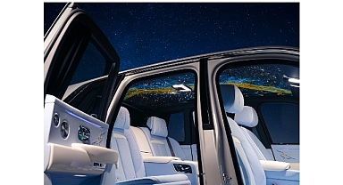 Rolls-Royce’dan uzayın dramasını kutlayan eşsiz tasarım; Cullinan Cosmos