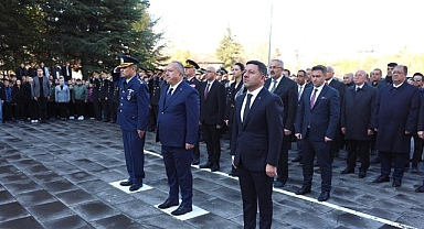 Gazi Mustafa Kemal Atatürk’ü Saygı, Özlem Ve Rahmetle Anıyoruz