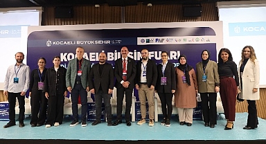 Bilişim Fuarı’nda geleceğin teknolojileri konuşuldu